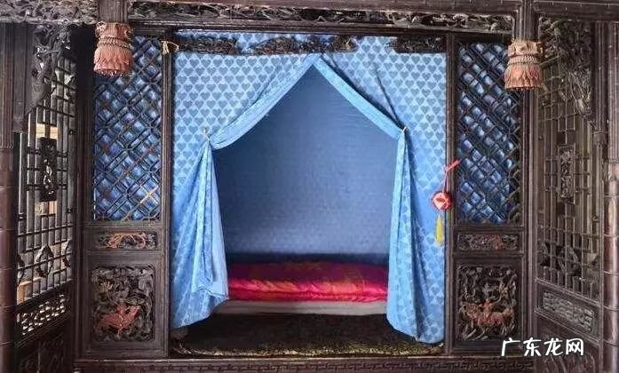 睡没有床头的床有什么说法 没有床头风水好吗