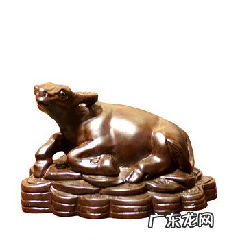 风水摆件铜牛 风水铜牛买什么形状的好