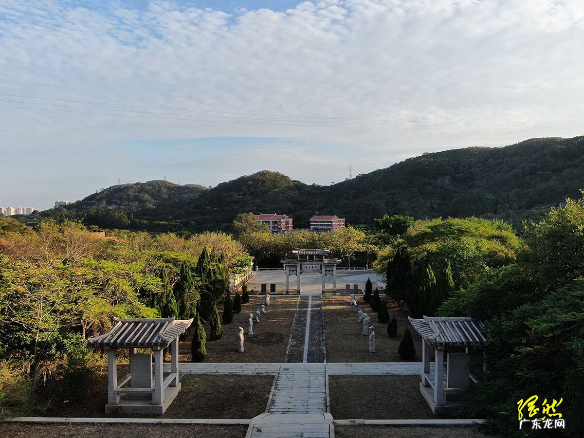 风水宝地飞凤朝阳图片 丹凤朝阳风水宝地出什么人