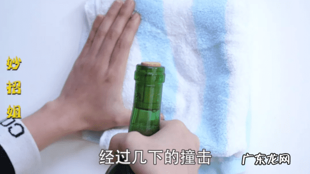 红酒除了开瓶器还能怎么开 没有开瓶器怎样开红酒瓶