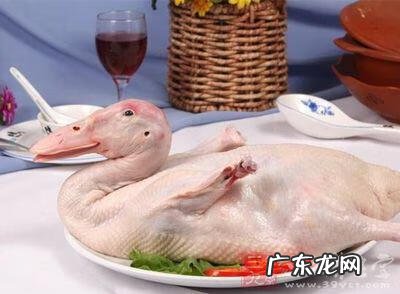 孕妇可以吃鸭肉 孕妇能吃鸭肉吗 孕妇可以吃鸭肉吗