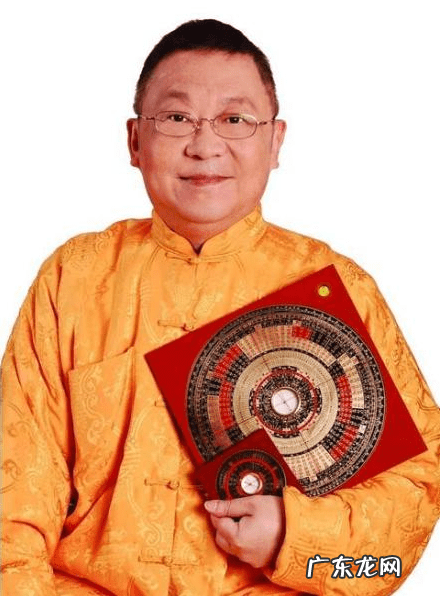 李居明财位布局 李居明真的帮李嘉诚看过风水吗