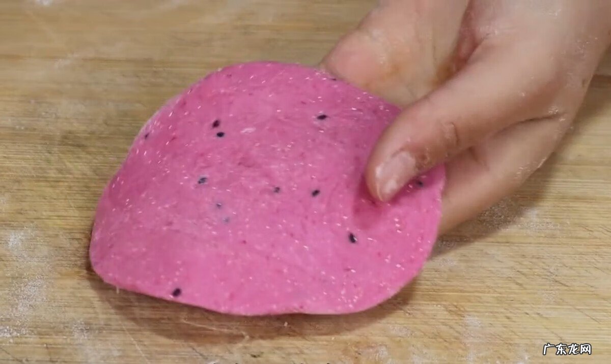 火龙果的吃法和做法 火龙果怎样吃法