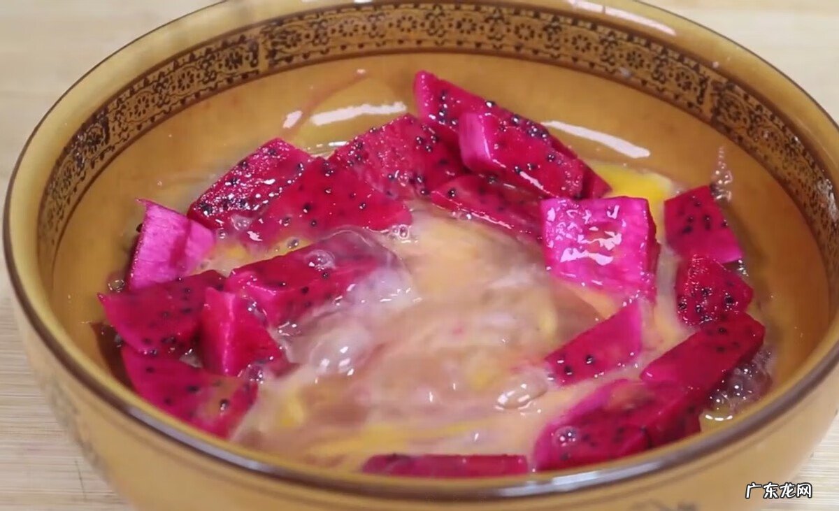 火龙果的吃法和做法 火龙果怎样吃法