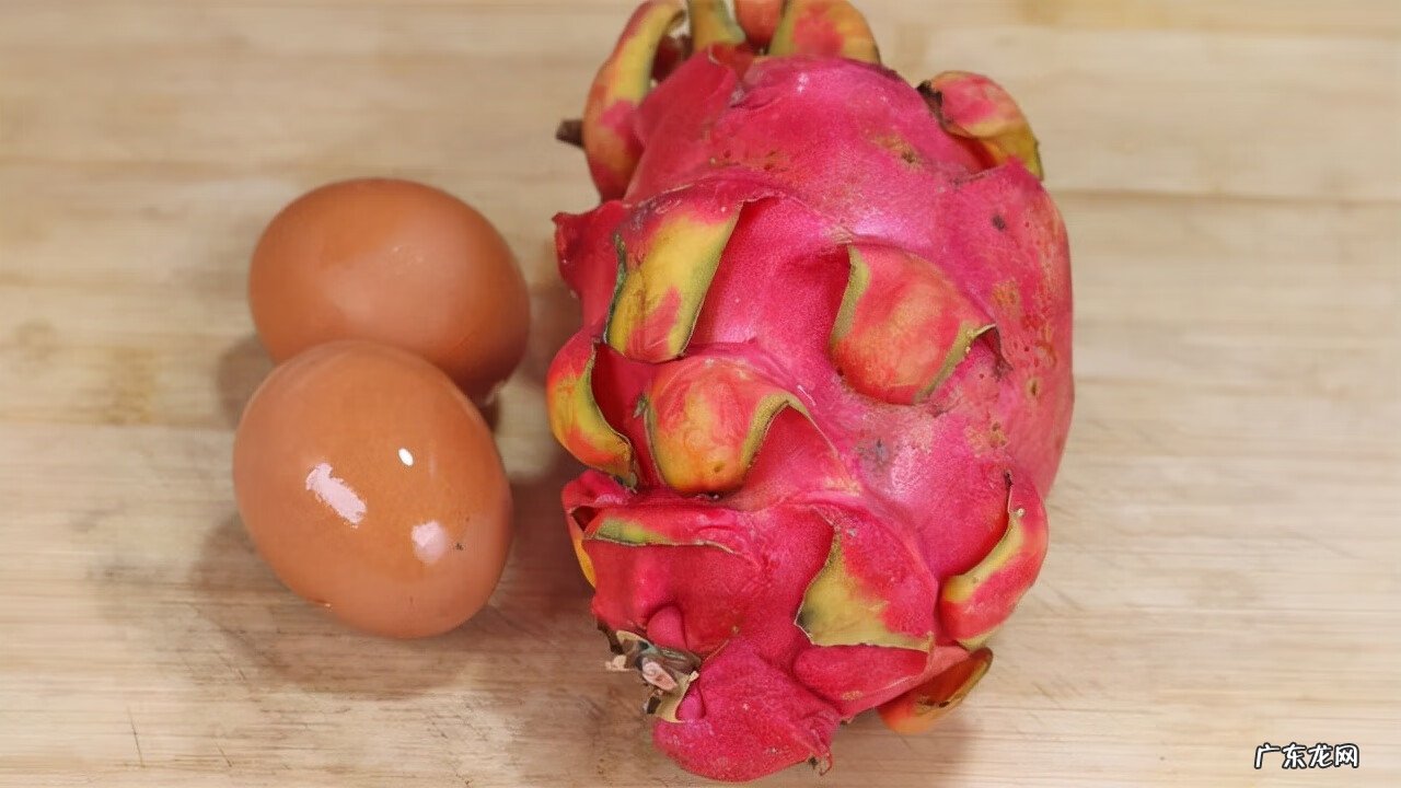 火龙果的吃法和做法 火龙果怎样吃法