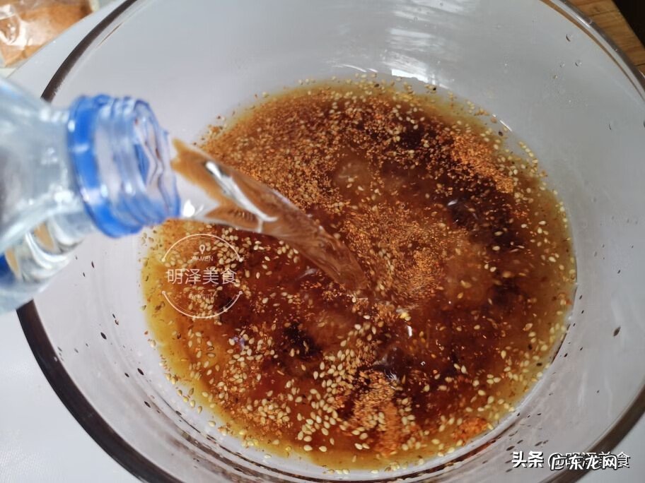 热汤冷面怎么调汤 冷面汤怎么调好吃