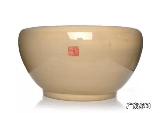 陶瓷缸装水好不好 风水陶缸要不要底座