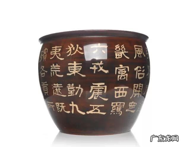 陶瓷缸装水好不好 风水陶缸要不要底座