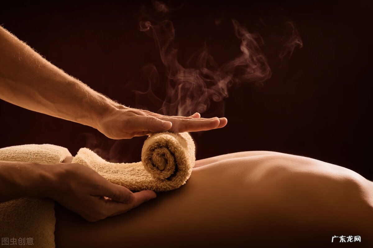 鼻子上的黑头怎么回事 鼻子上黑头多怎么去除