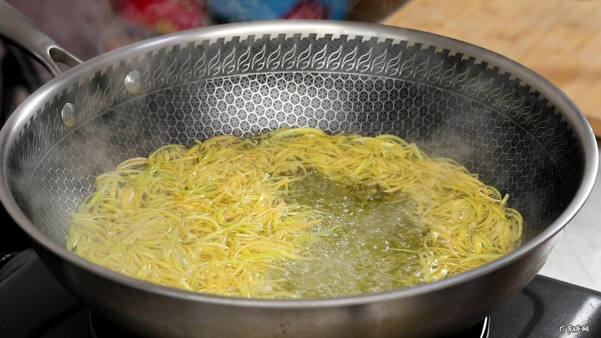 柚子皮怎么处理 柚子皮可以吃吗