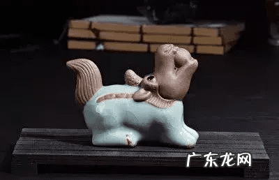 茶盘上的茶具怎么摆放 茶盘风水香插