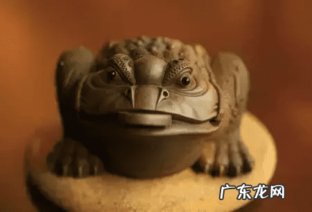 茶盘上的茶具怎么摆放 茶盘风水香插