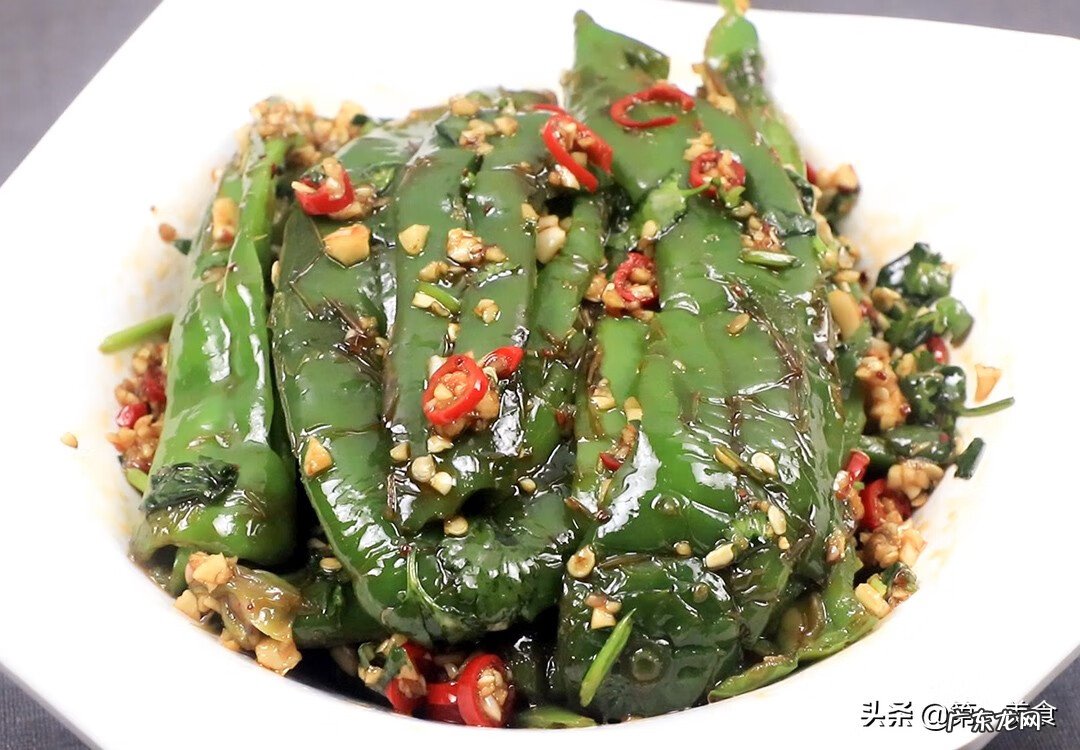 凉拌青椒 青椒
