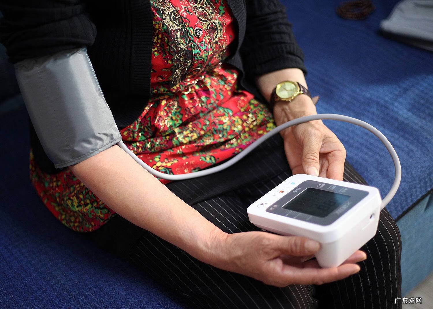 买欧姆龙血压计哪款好 欧姆龙血压计哪款好?