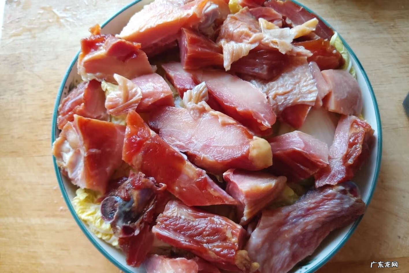 腊鸡腿烧土豆 腊鸡腿怎么做好吃