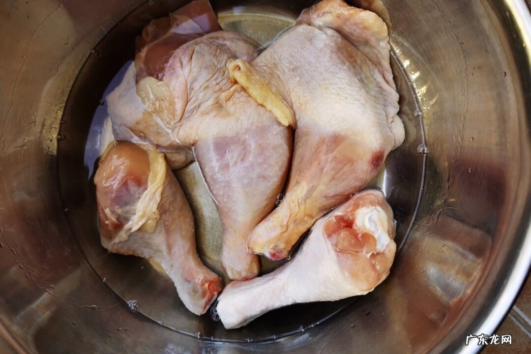 腊鸡腿烧土豆 腊鸡腿怎么做好吃