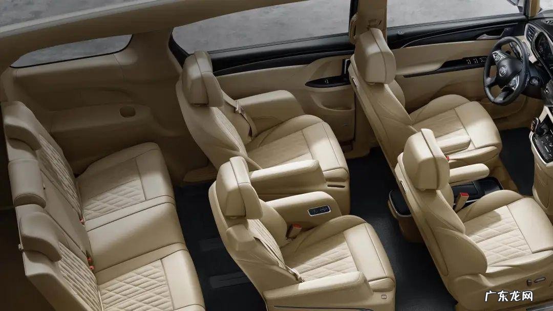 大众推出电动办公椅:时速达19公里,还有喇叭和安全带