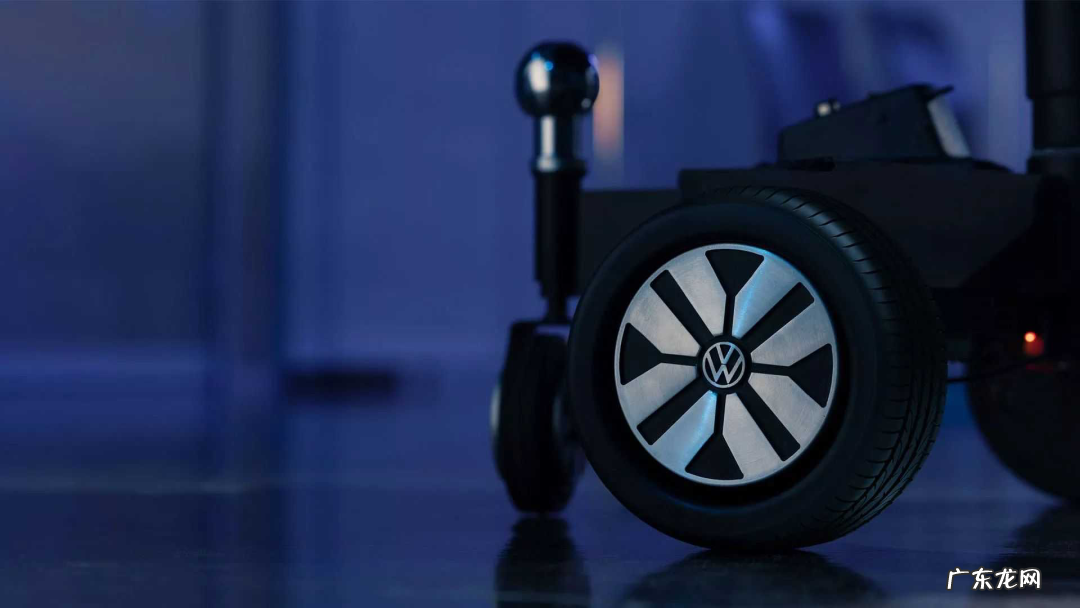 大众推出电动办公椅:时速达19公里,还有喇叭和安全带