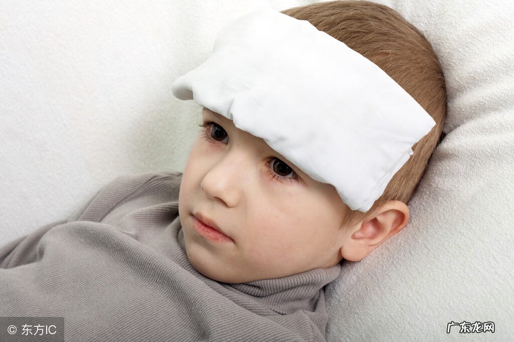 严重手足口病症状 口足手病的症状严重不