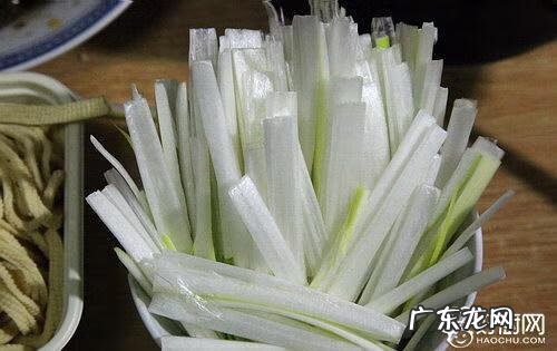 葱白有什么功效 葱白的作用是什么