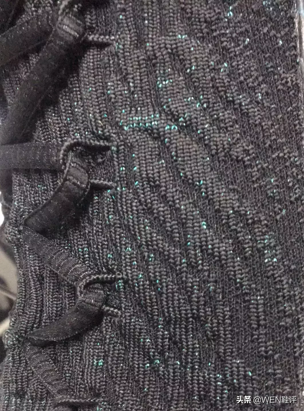 鞋面中间有一条线叫什么鞋