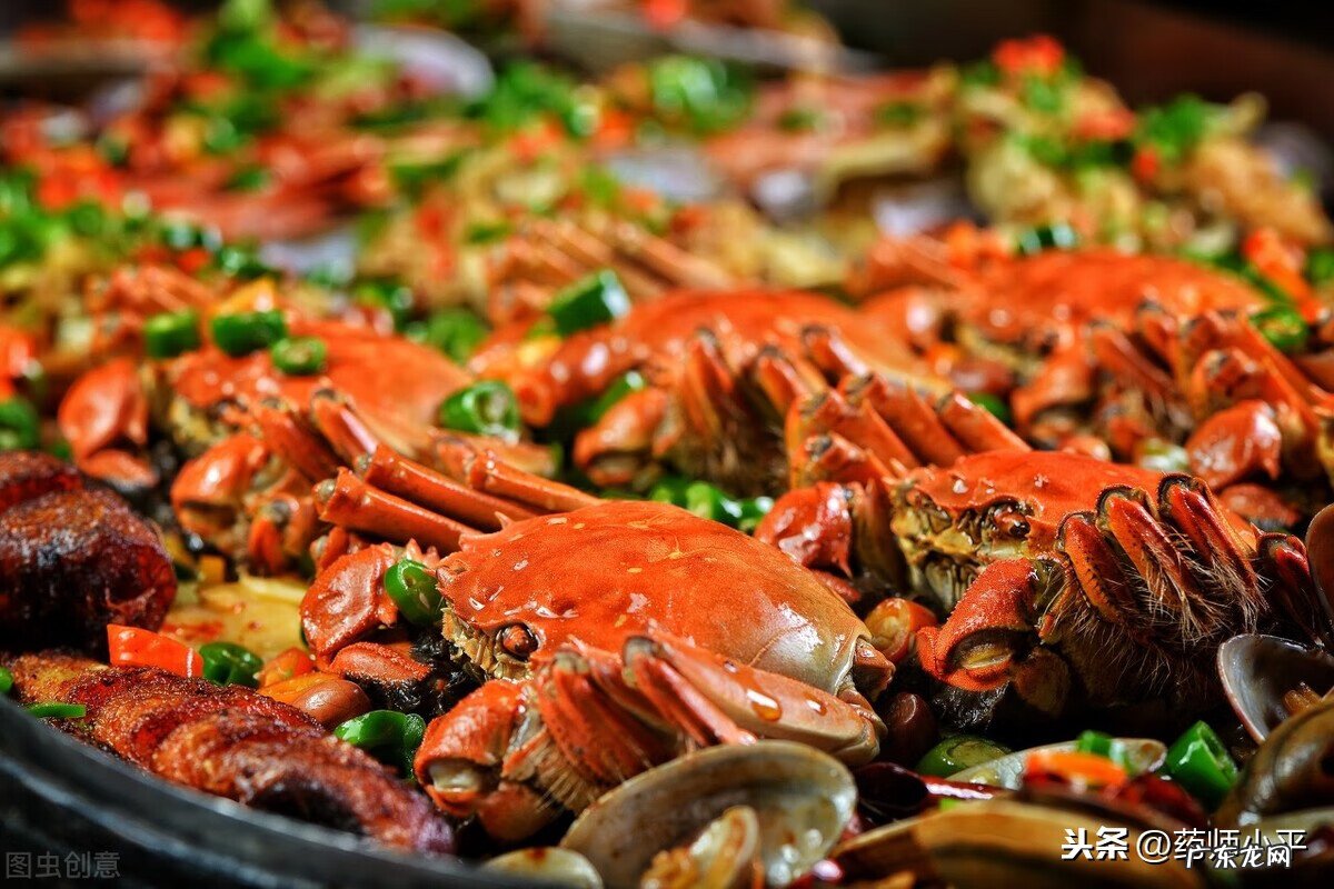 怎么判断毛囊炎 下面毛囊炎是怎么引起的