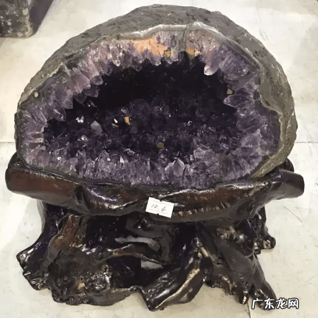 玻璃蓝色种类图片 蓝色玻璃球 风水