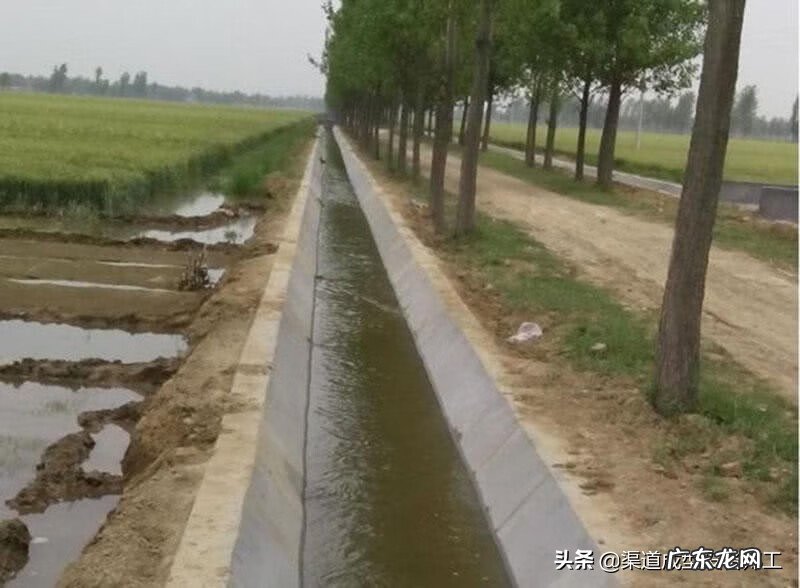 水渠怎么修建