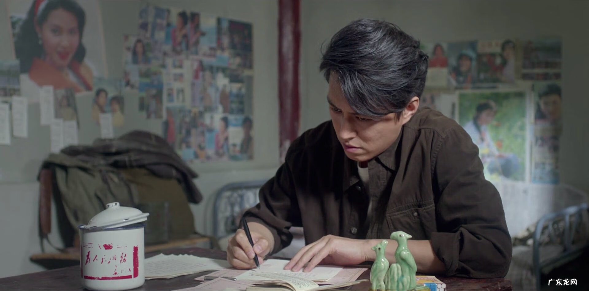 鬼吹灯系列胡八一 《鬼吹灯》胡八一