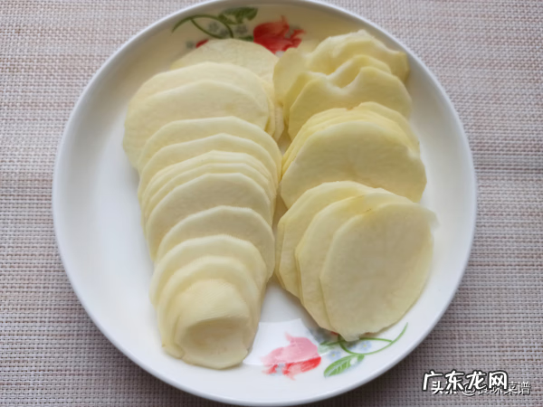 土豆的做法简单好吃 土豆的做法有哪些