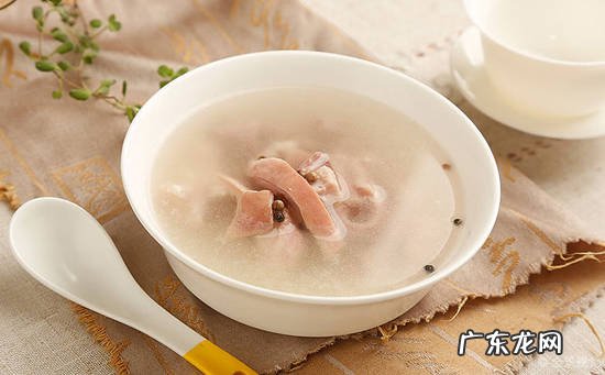 老寒胃食疗：胡椒猪肚汤