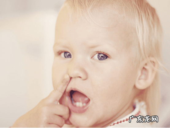 舌系带手术最佳时间 舌系带手术后注意事项