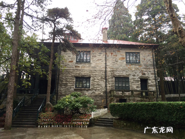 赞美庐山的水的句子 庐山风水讲究