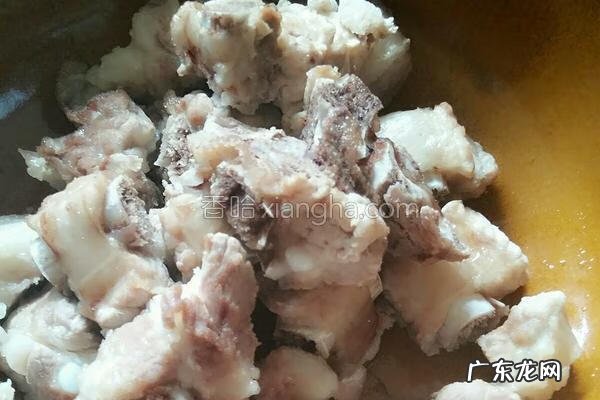 排骨炖萝卜有什么功效 排骨炖萝卜怎么做
