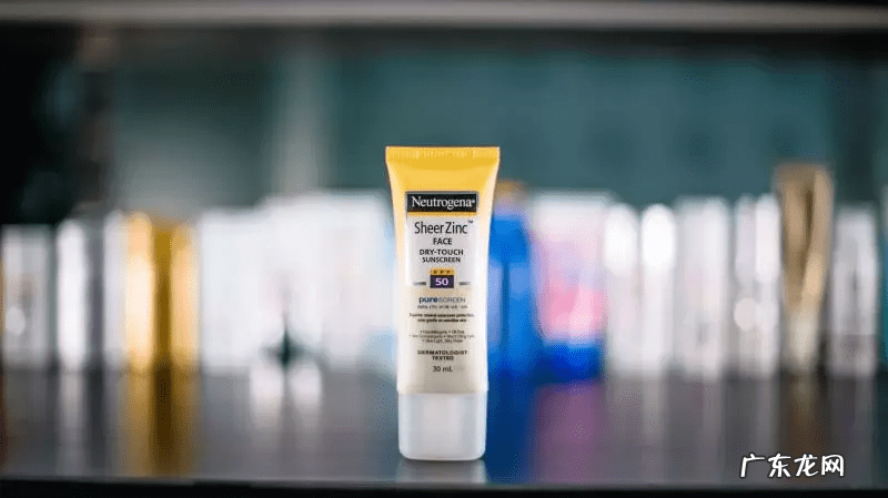 露得清防晒清透乳液 露得清防晒乳是物理防晒吗