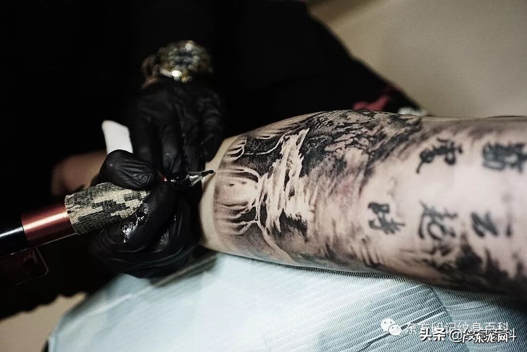 水彩泼墨纹身 水墨画风格纹身