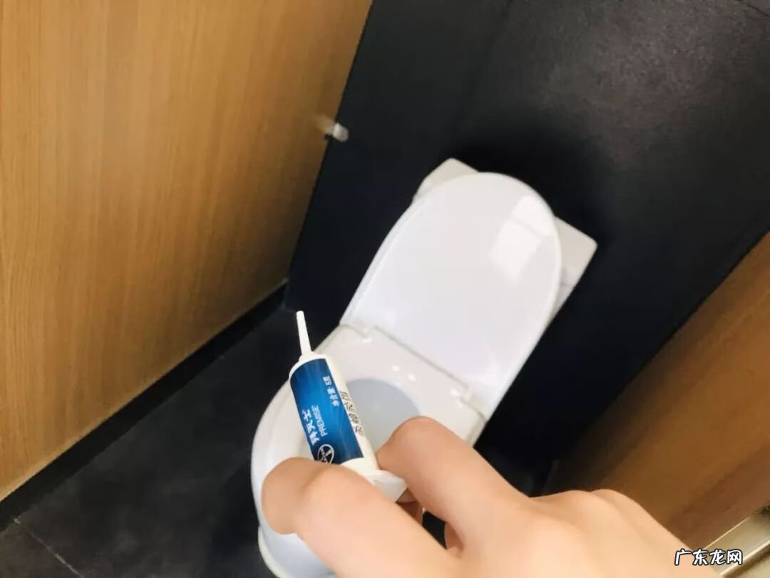 灭蟑螂 消灭蟑螂文案