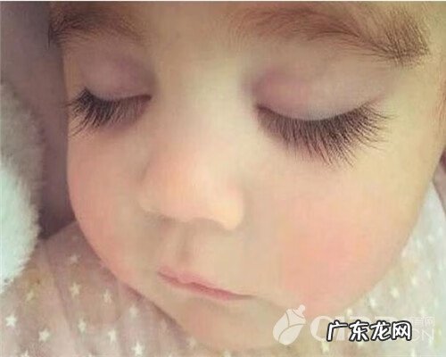 宝宝长了好多痱子怎么办 月子宝宝起痱子怎么办