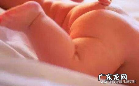 怎么换尿布正确方法