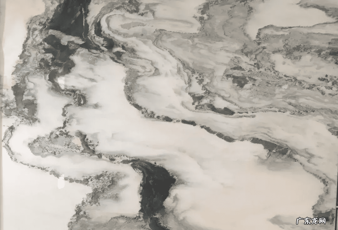 楼前有山风水怎么样 背后有山的照片风水