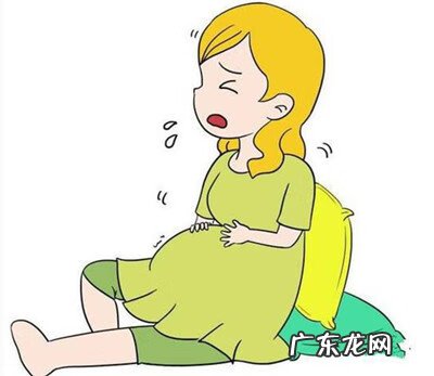 孕妇哪些行为会导致羊水少 九个月孕妇羊水少怎么办