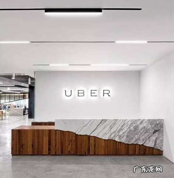 理发店里适合摆什么摆件 理发店风水摆设