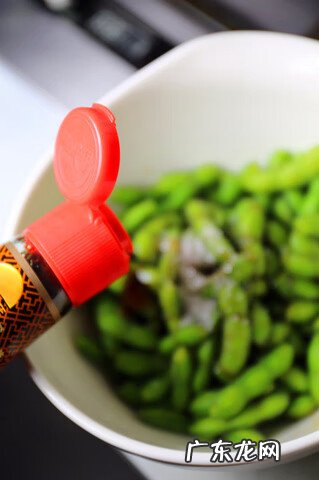最简单的凉拌毛豆详细步骤 凉拌毛豆的做法