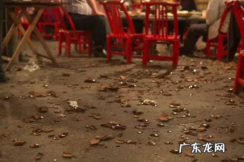 捡筷子在风水上有什么说法 风水上筷子的作用与用途