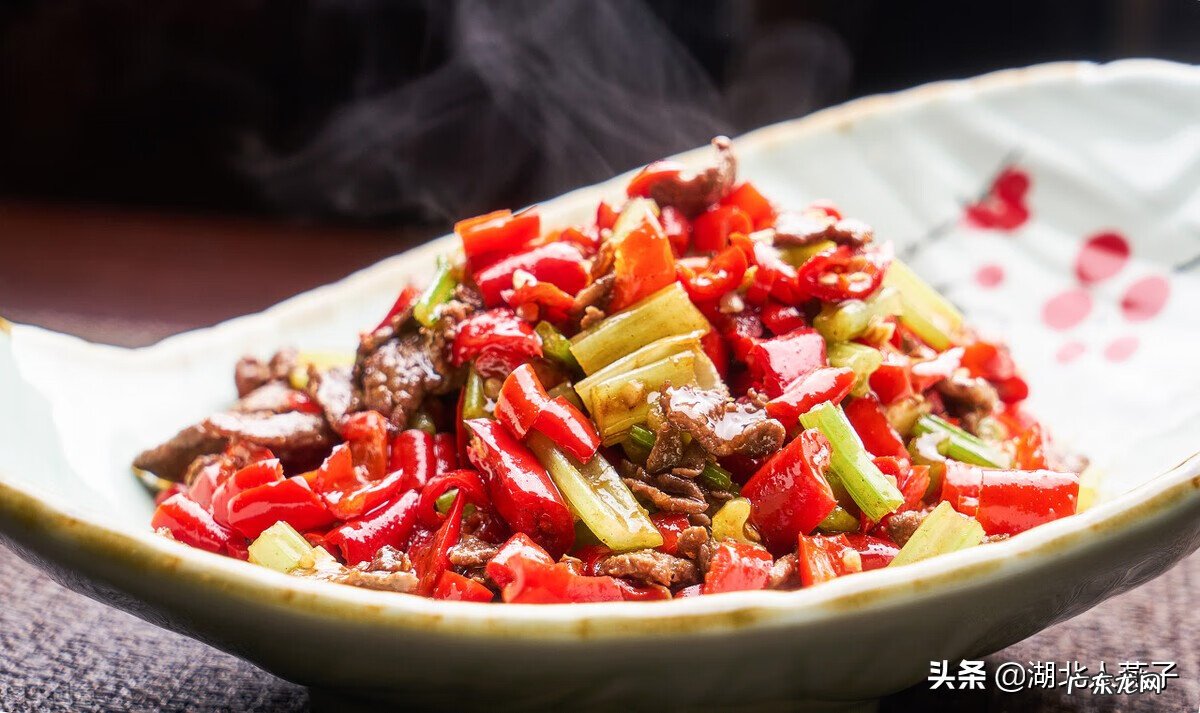 夏天一般都吃什么菜 夏天吃什么菜好吃