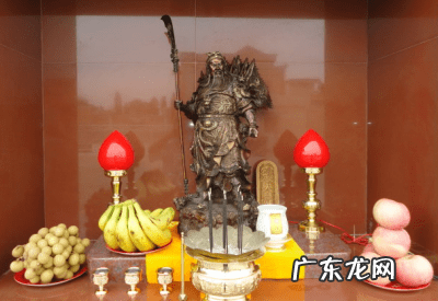 香港富豪迷信 香港为什么迷信风水