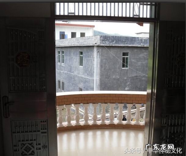 房子前面有破房子风水 房后有破屋风水