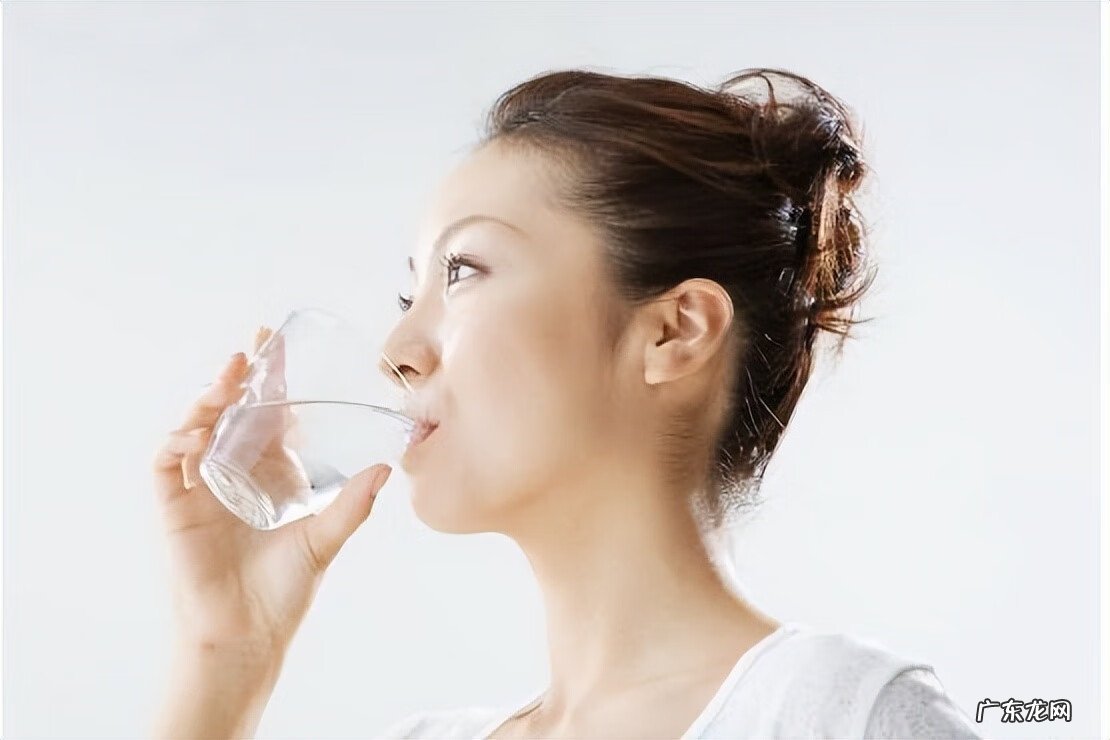 碳酸饮料的成分及危害 碳酸饮料的危害和好处