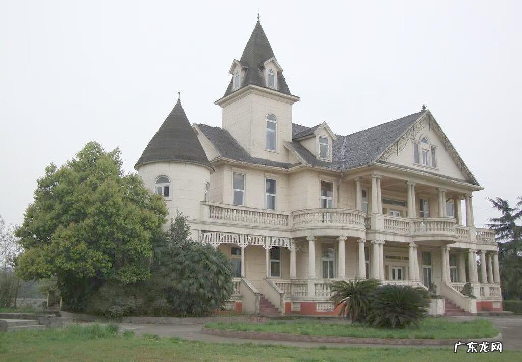 风水客厅摆设禁忌 风水院内建厅