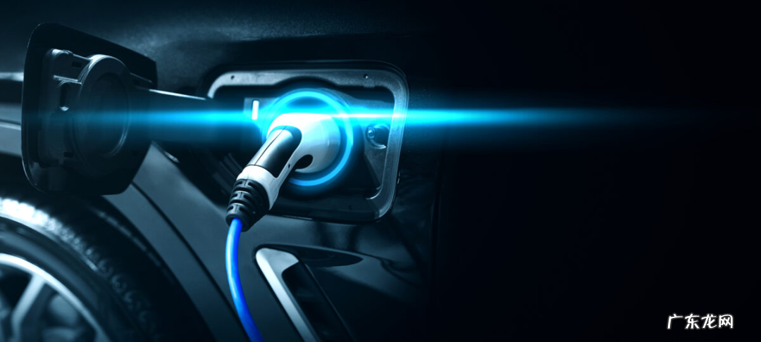 华裔教授突破快充技术:10分钟充电75%,行驶400公里,2年内量产